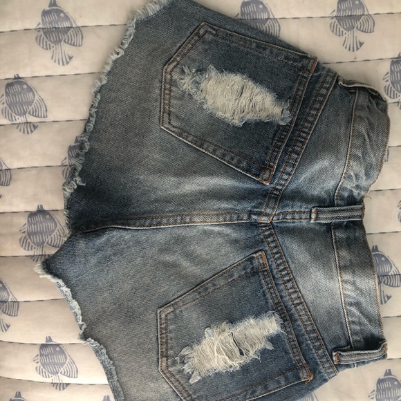 Mink Pink Slasher Denim Shorts - Picture 4 of 4